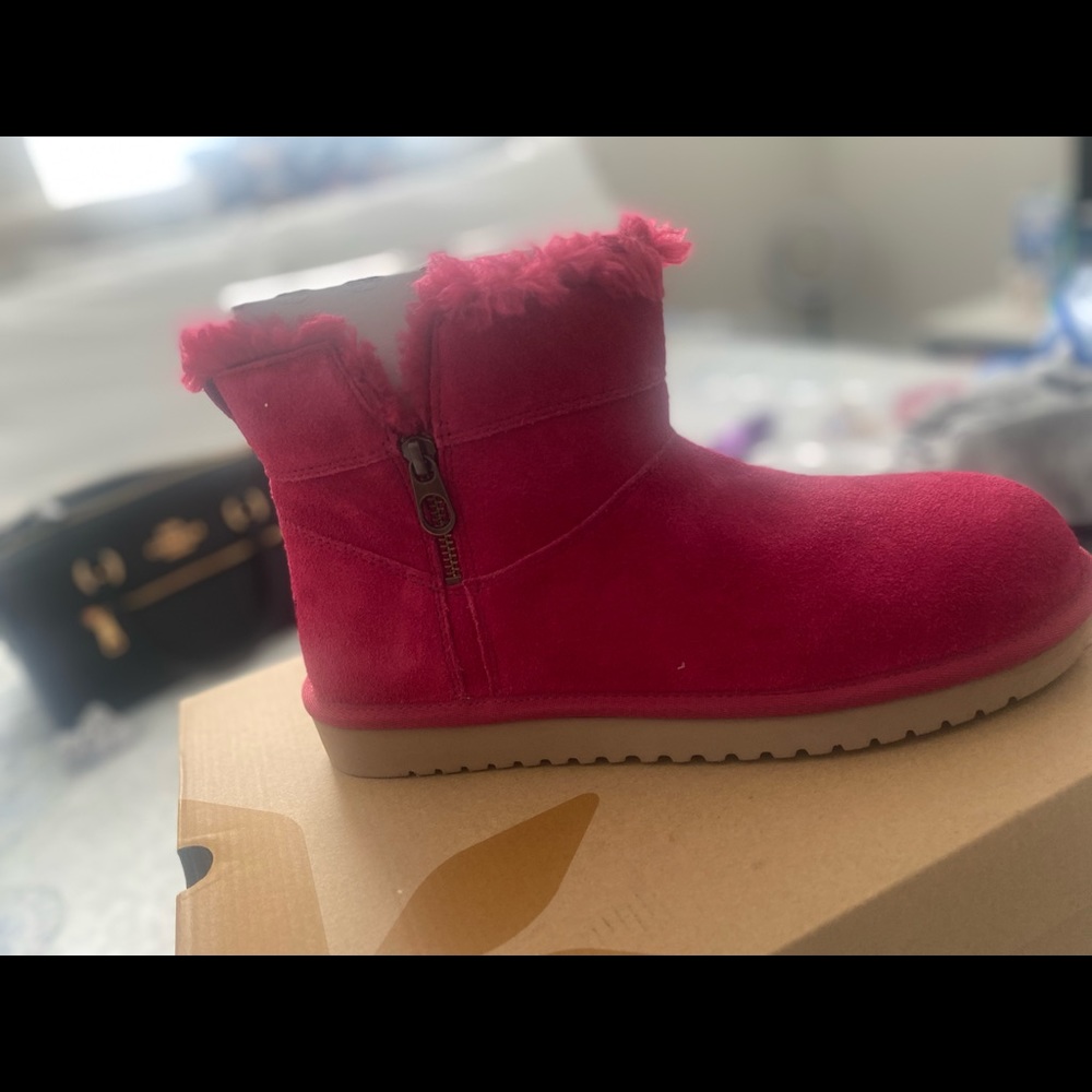 UGG boots short